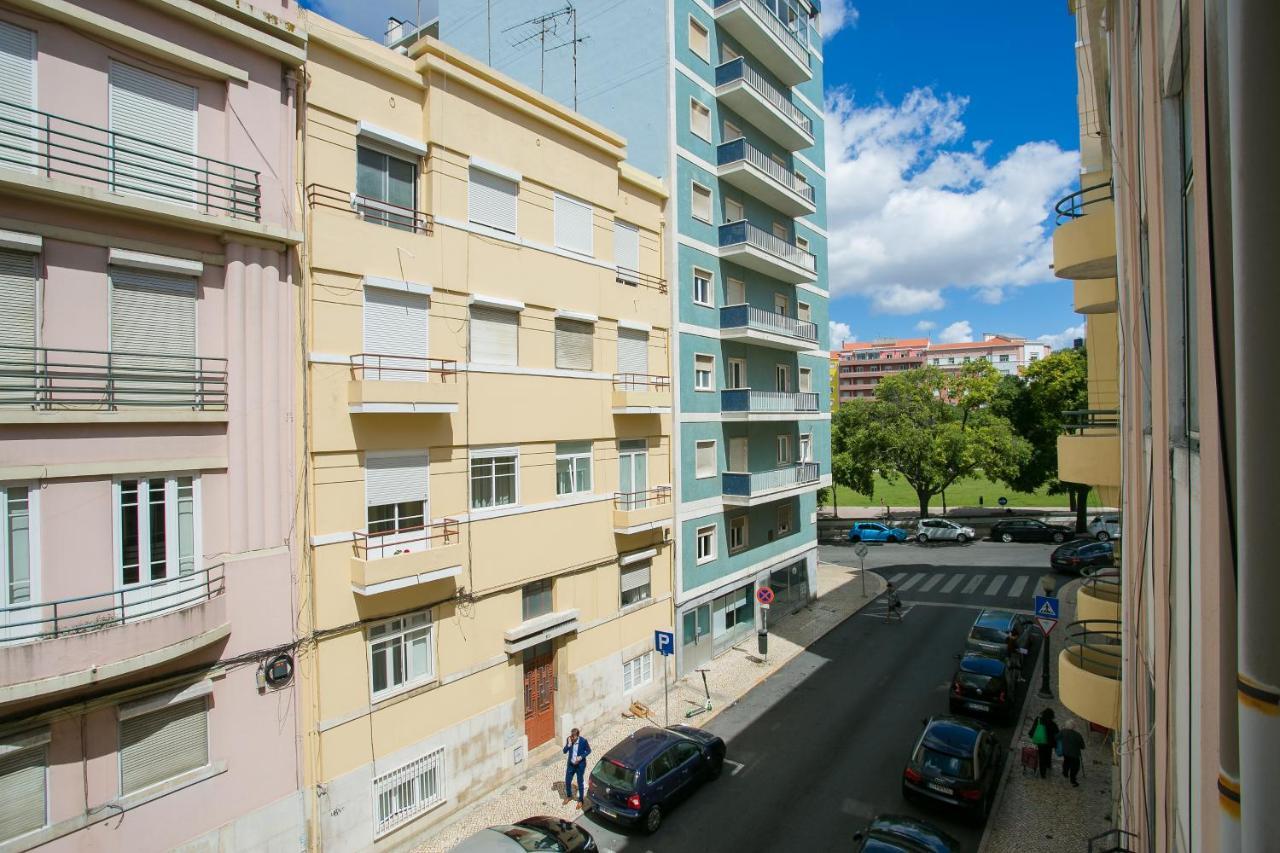 Caraujo Apartments Lisbon Exterior photo